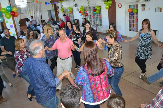 Taller de Intensivo de Formación en Danzas Circulares